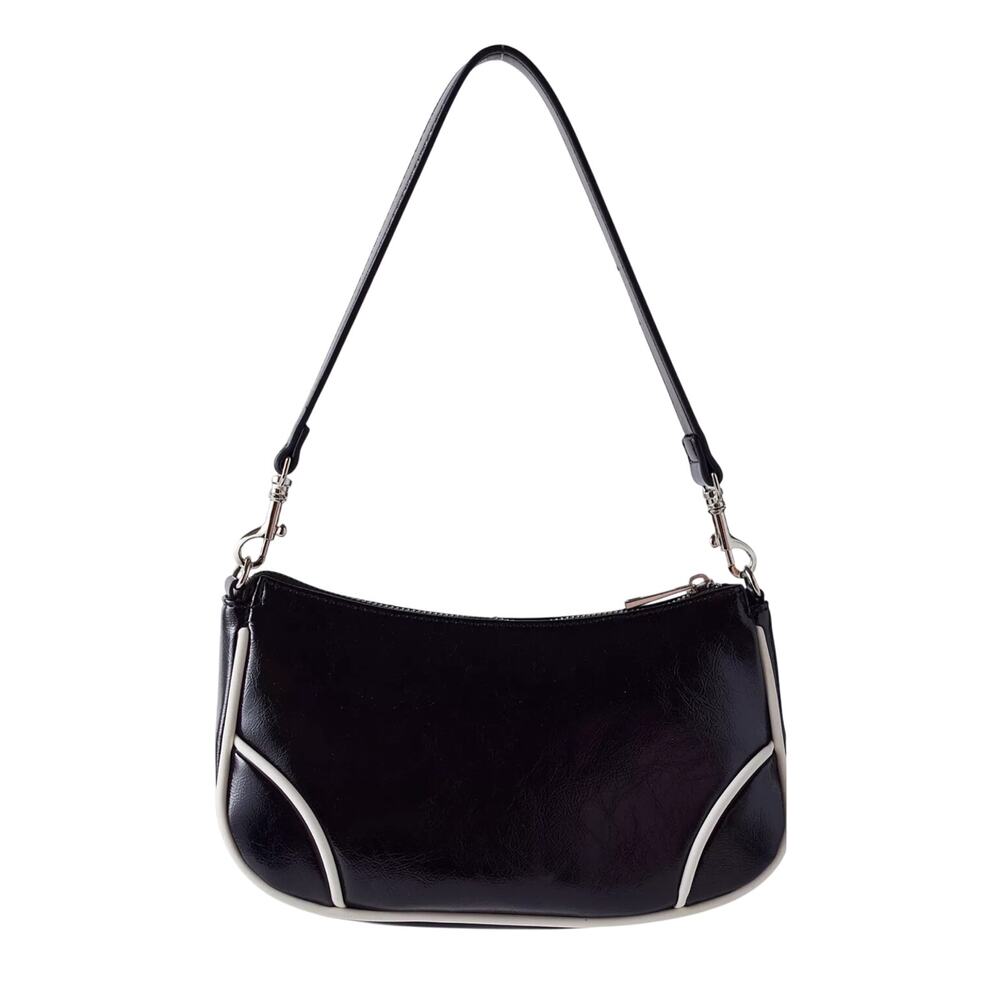 NWT Daphne Star Faux Leather Moto Bag - Picture 2 of 3